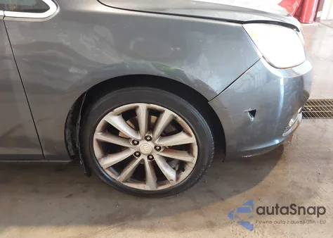 2013 Buick Verano Leather Group из США, поврежденный, VIN 1G4PS5SK1D4212811